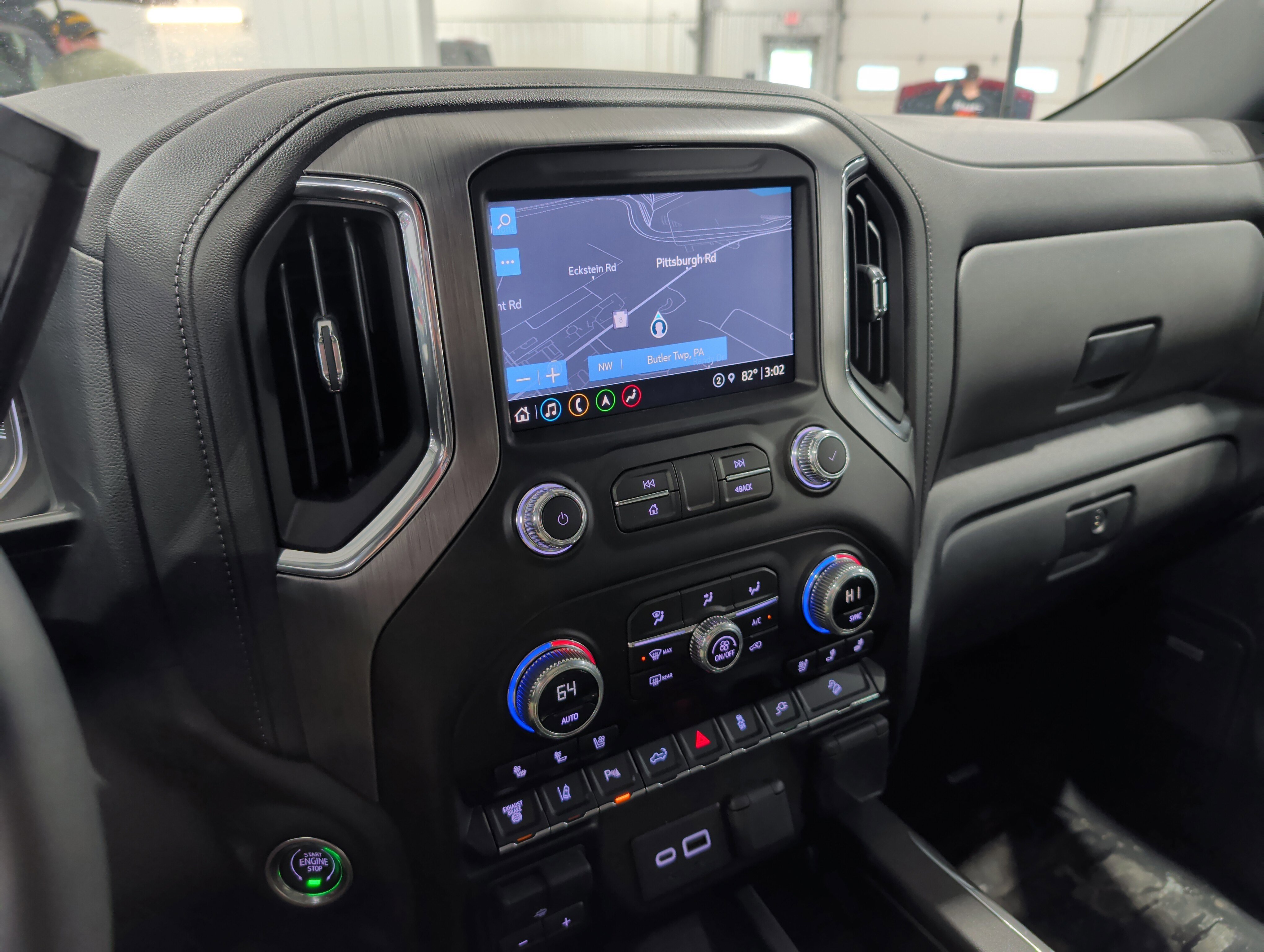 Used 2023 GMC Sierra 2500 Denali image 11