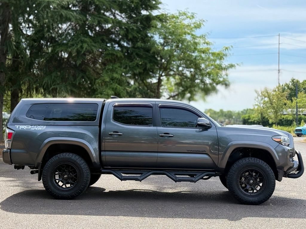 Used 2023 Toyota Tacoma TRD Sport AWD/4WD image 6