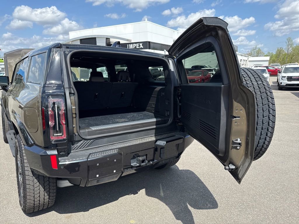 Used 2025 GMC Hummer EV 3X image 31