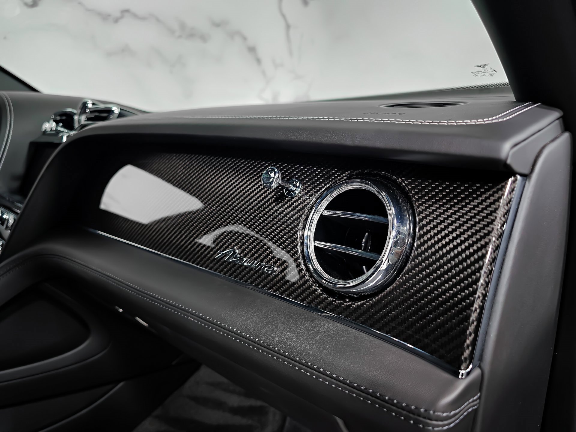 Used 2023 Bentley Bentayga Extended Wheelbase image 26