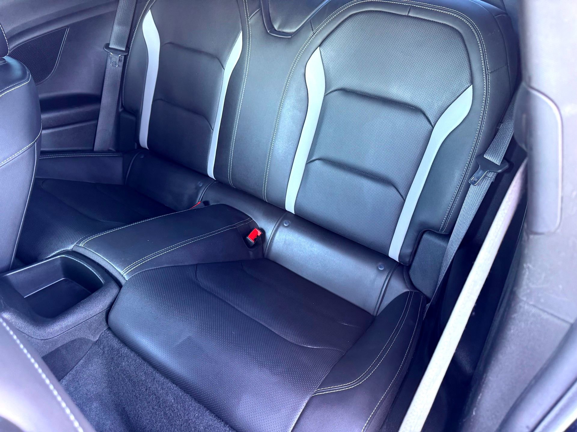 Used 2020 Chevrolet Camaro SS image 29