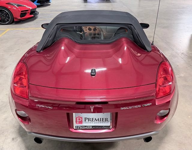 Used 2009 Pontiac Solstice GXP w/ Premium Package RWD image 11