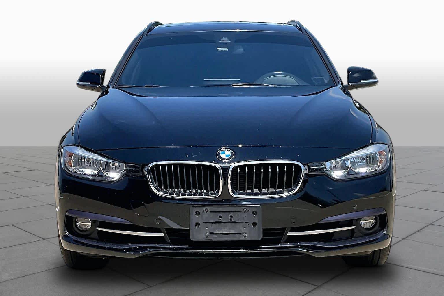 Used 2016 BMW 328i xDrive Wagon AWD/4WD image 4