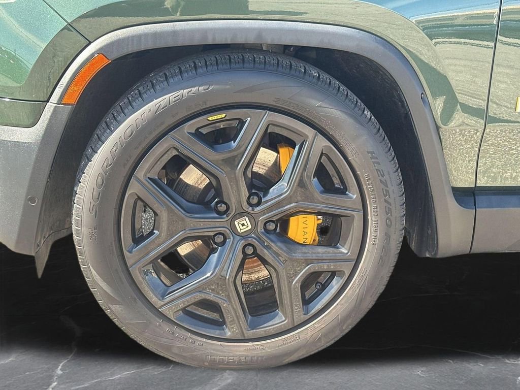 Used 2023 Rivian R1S Launch Edition image 34