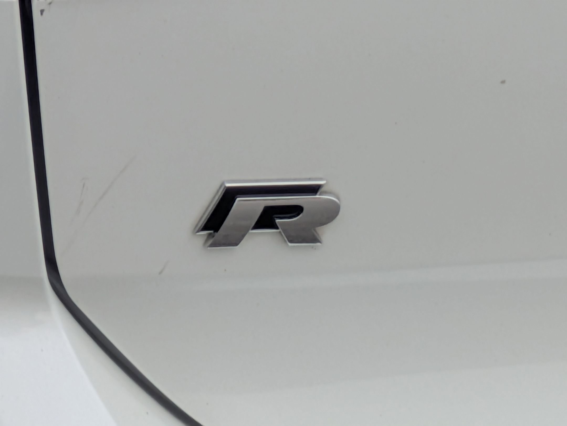 Used 2019 Volkswagen Golf R 4-Door image 30