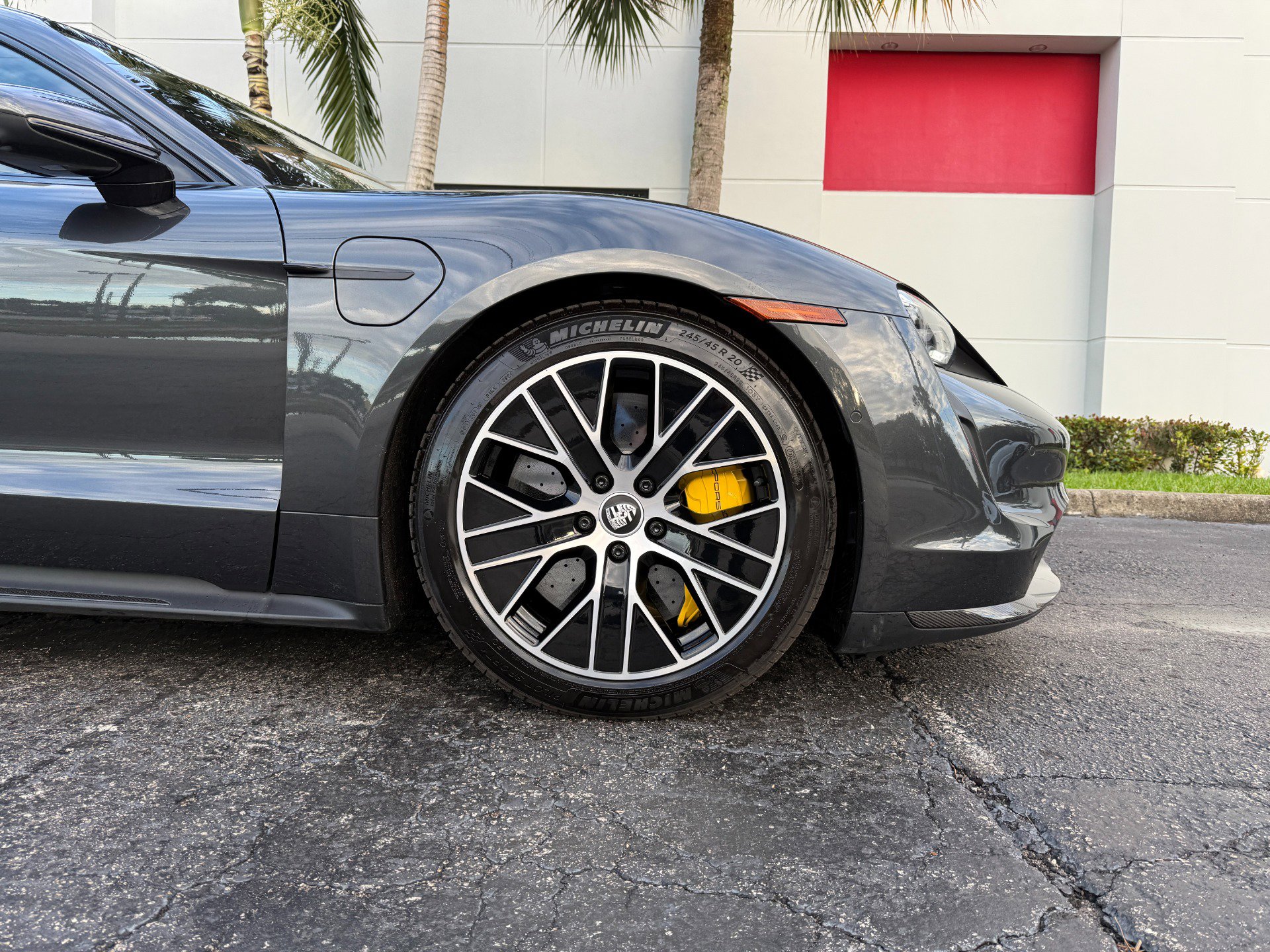 Used 2020 Porsche Taycan Turbo S image 2