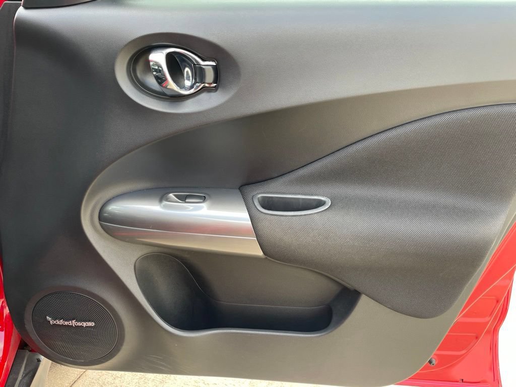 Used 2016 Nissan Juke SV w/ Technology Package FWD image 25
