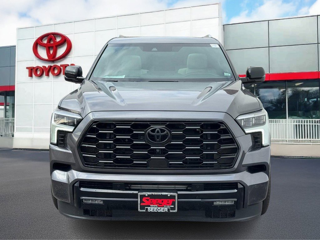 Used 2024 Toyota Sequoia Capstone image 7
