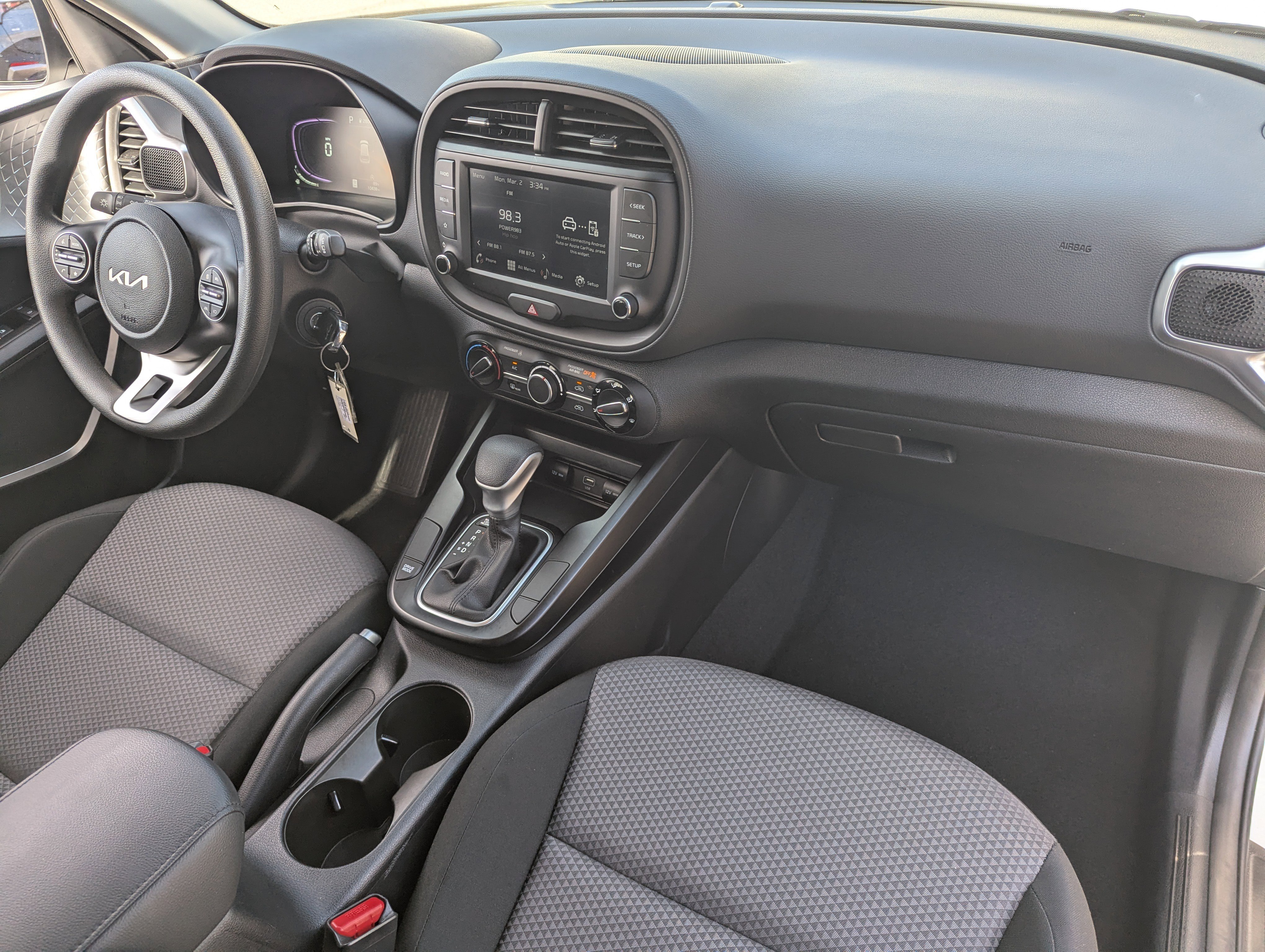 Certified 2025 Kia Soul LX image 10