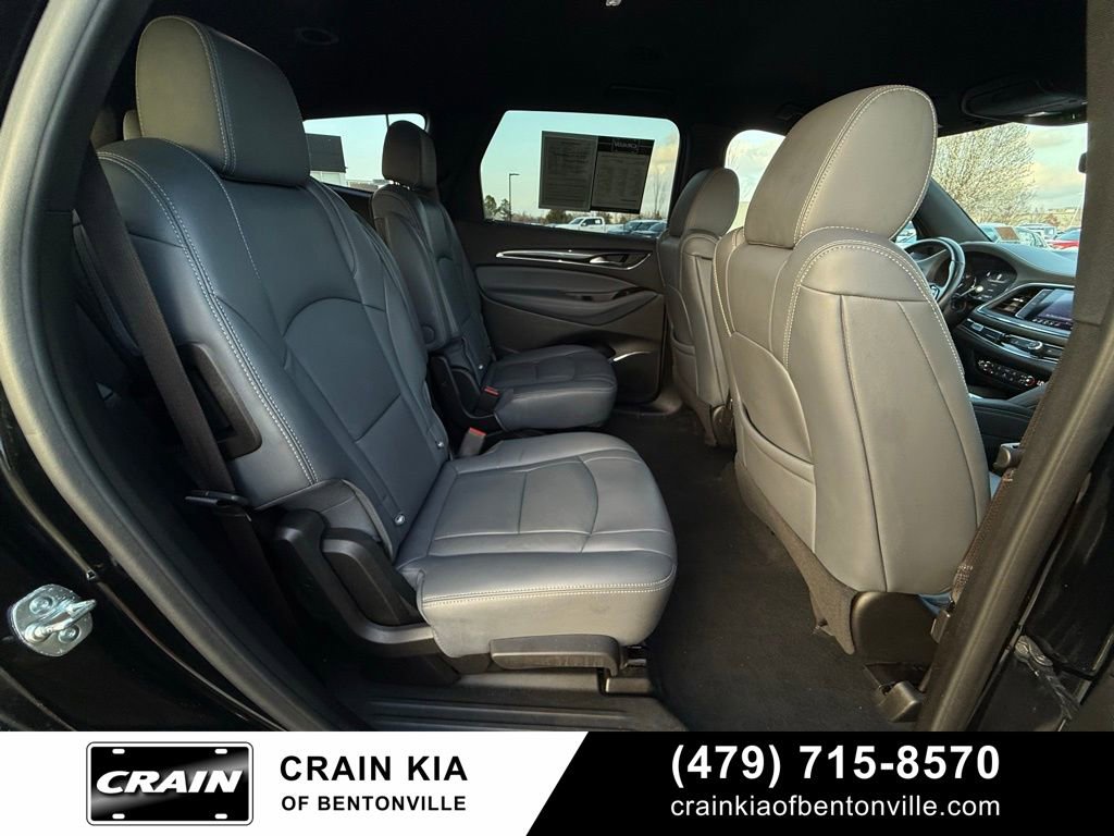 Used 2024 Buick Enclave Premium image 33