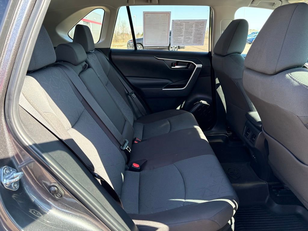 Certified 2025 Toyota RAV4 XLE AWD/4WD image 16