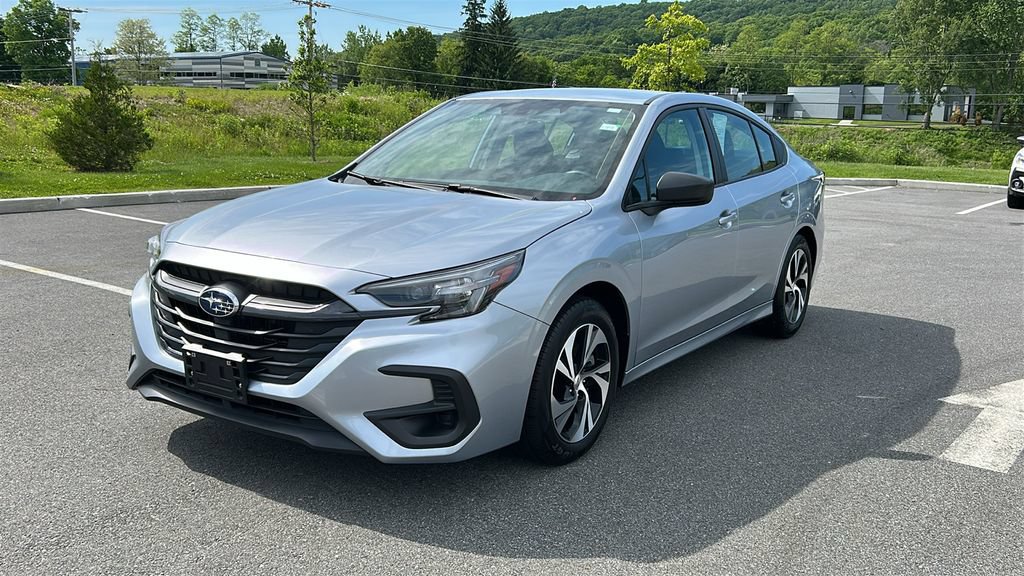 Certified 2024 Subaru Legacy AWD/4WD image 3