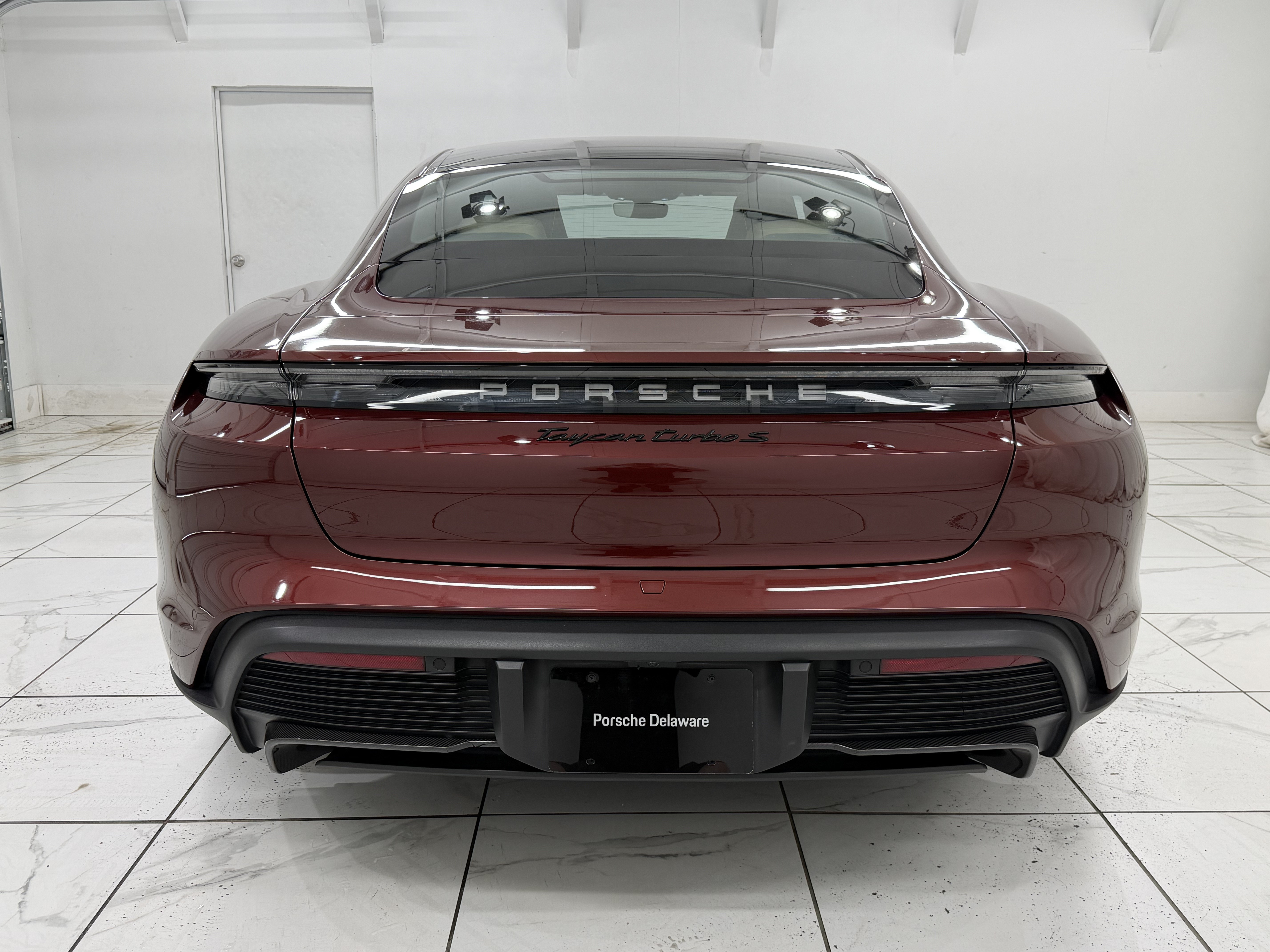 Used 2021 Porsche Taycan Turbo S AWD/4WD image 13