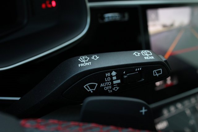 New 2026 Audi SQ8 Prestige image 15