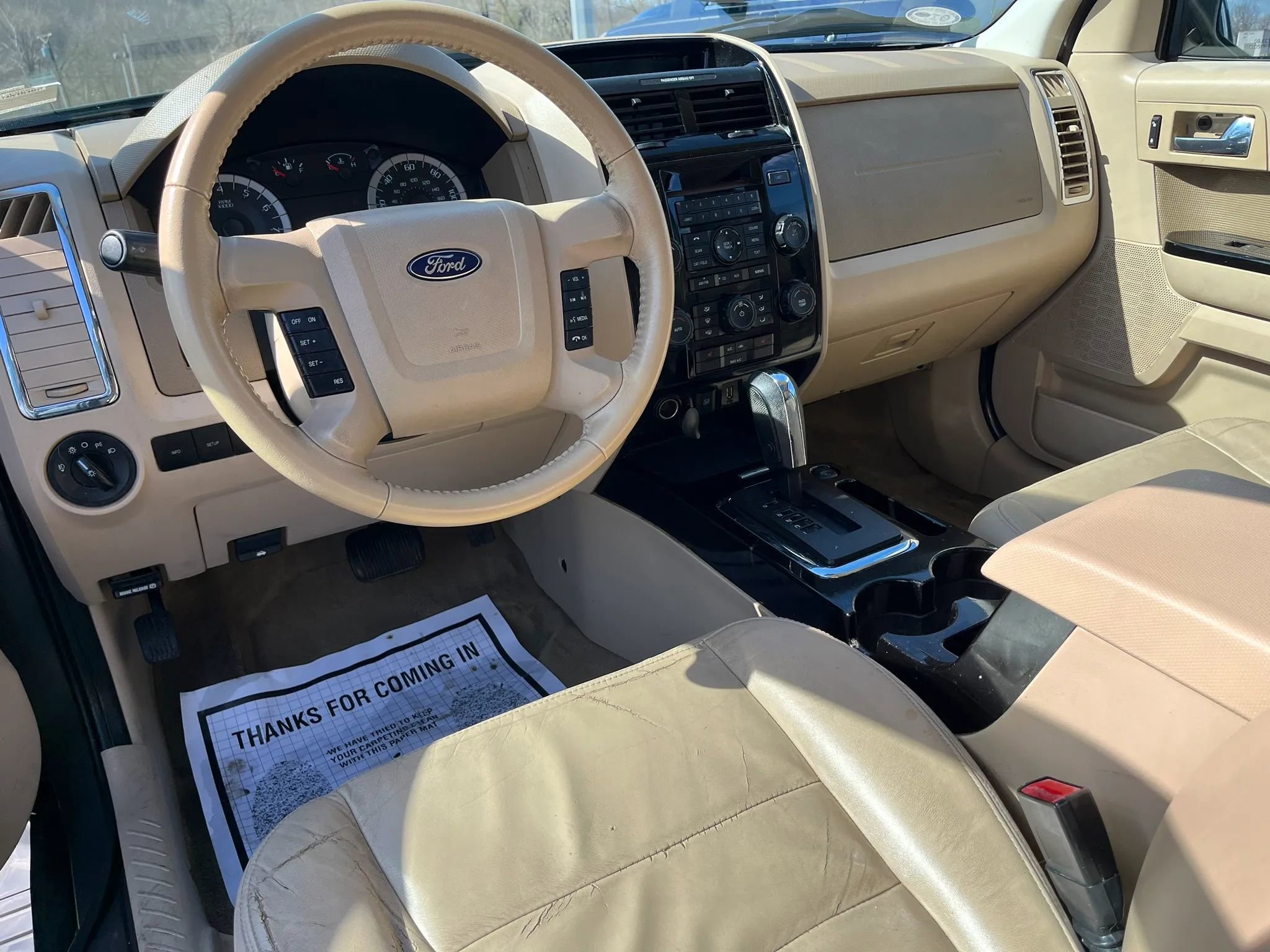 Used 2011 Ford Escape Limited w/ 302A Rapid Spec Order Code FWD image 5