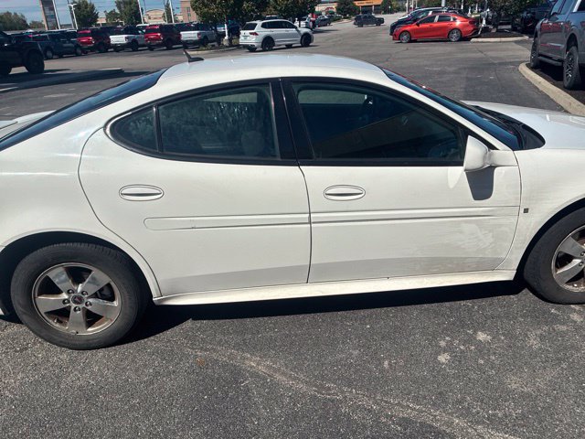 Used 2006 Pontiac Grand Prix FWD image 7