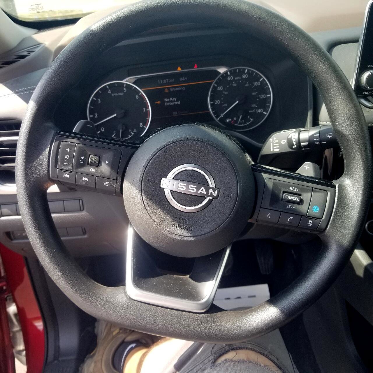 Used 2022 Nissan Rogue SV image 12