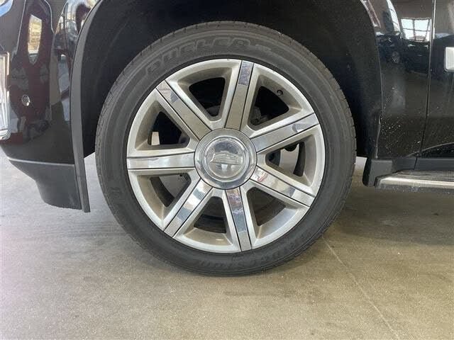 Used 2020 Cadillac Escalade Luxury AWD/4WD image 10