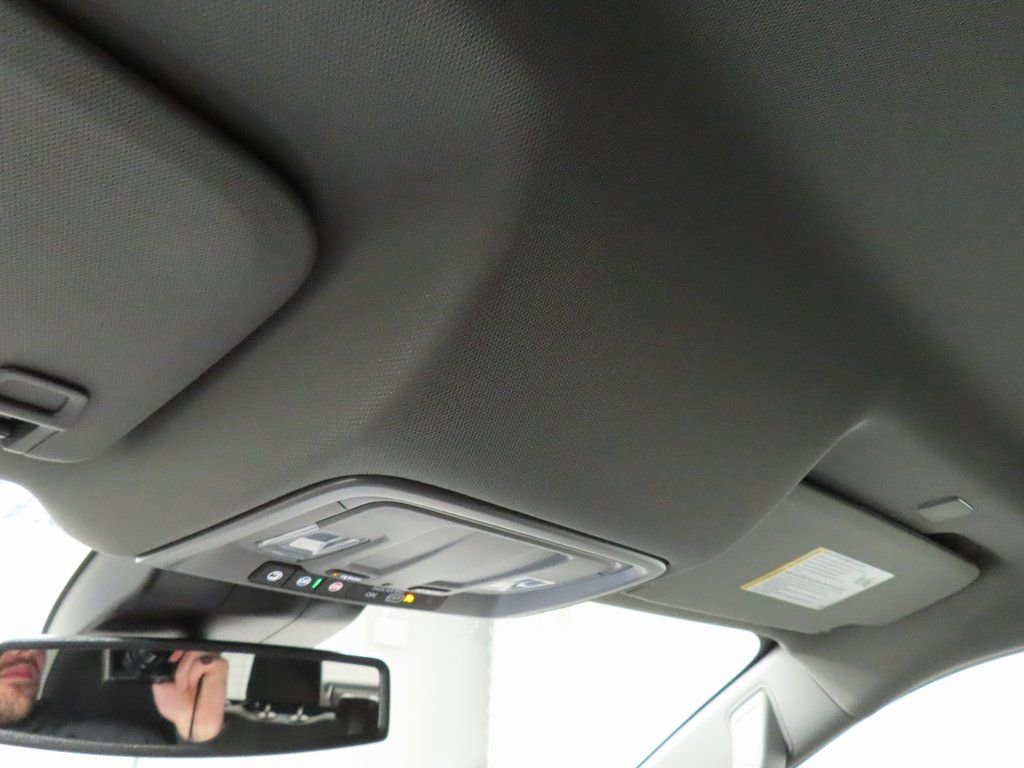 Used 2025 Chevrolet Silverado 2500 LT image 28