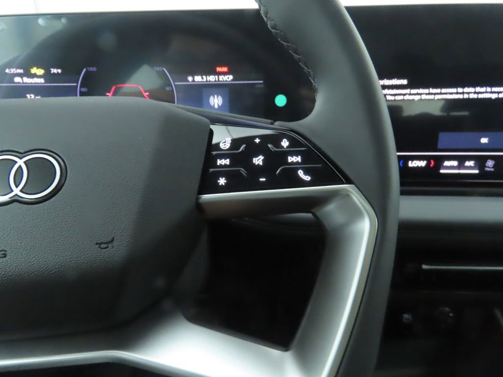 Used 2025 Audi A6 e-tron Premium Plus w/ Premium Plus image 13