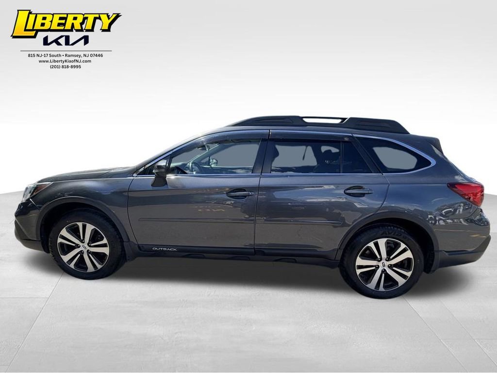 Used 2019 Subaru Outback 3.6R Limited AWD/4WD image 4