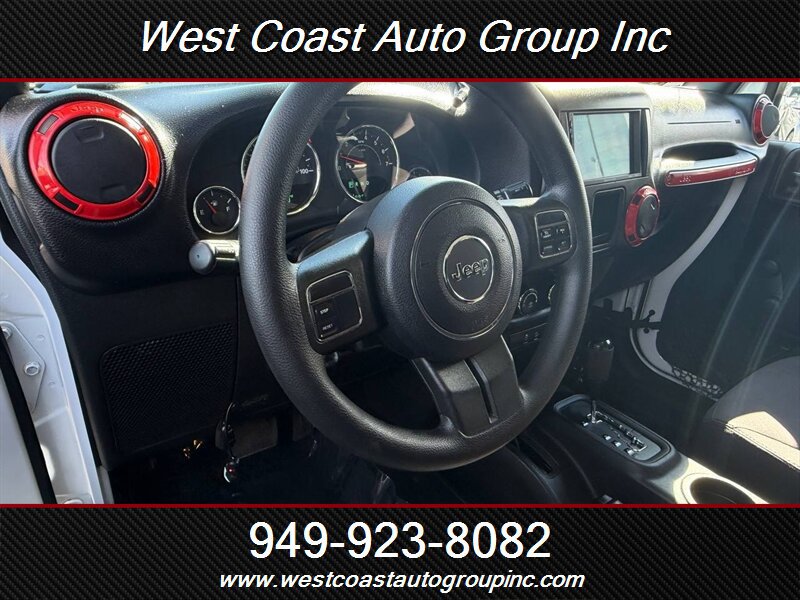 Used 2015 Jeep Wrangler Sport AWD/4WD image 7