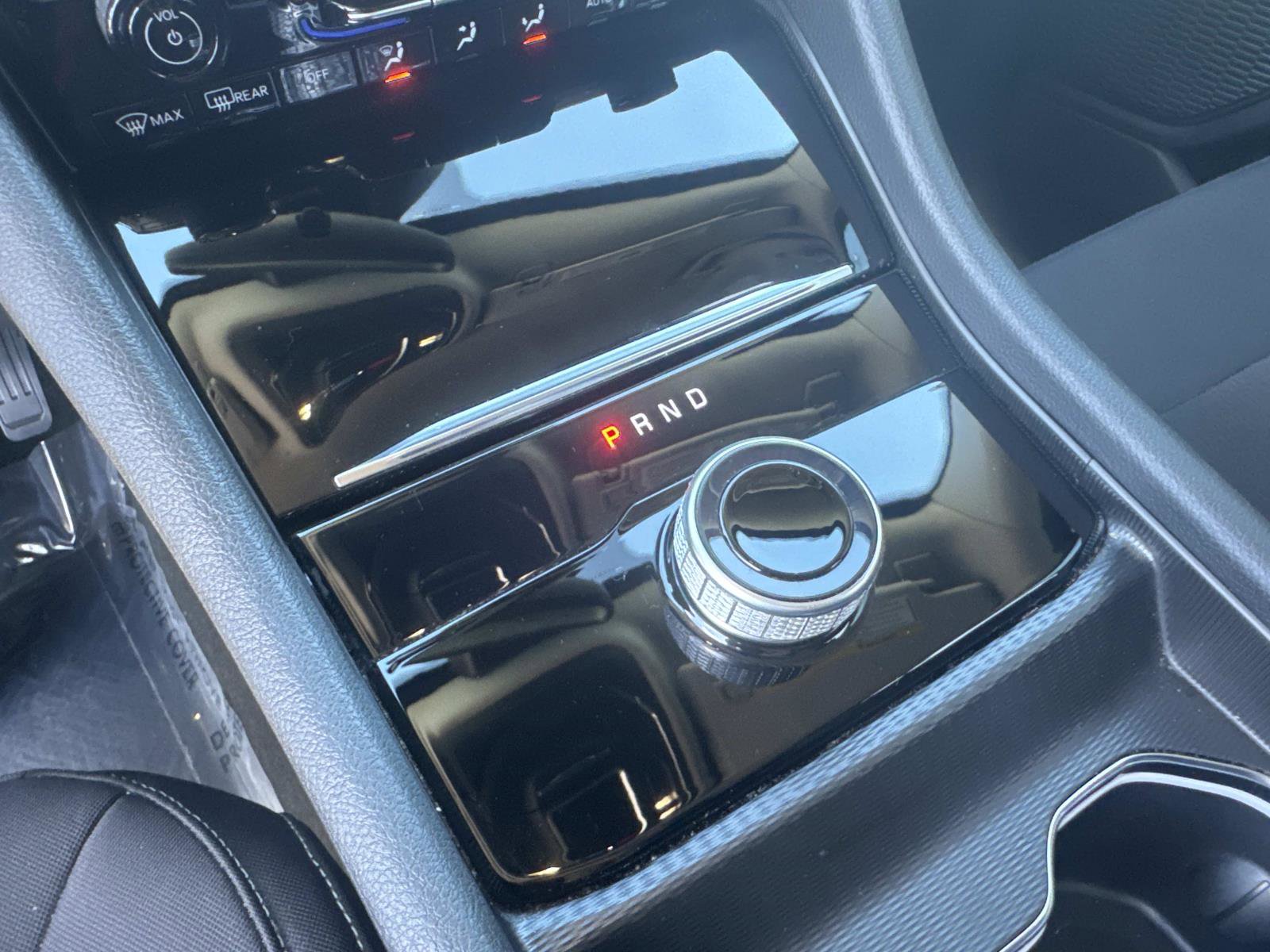 Used 2023 Jeep Grand Cherokee Laredo image 23