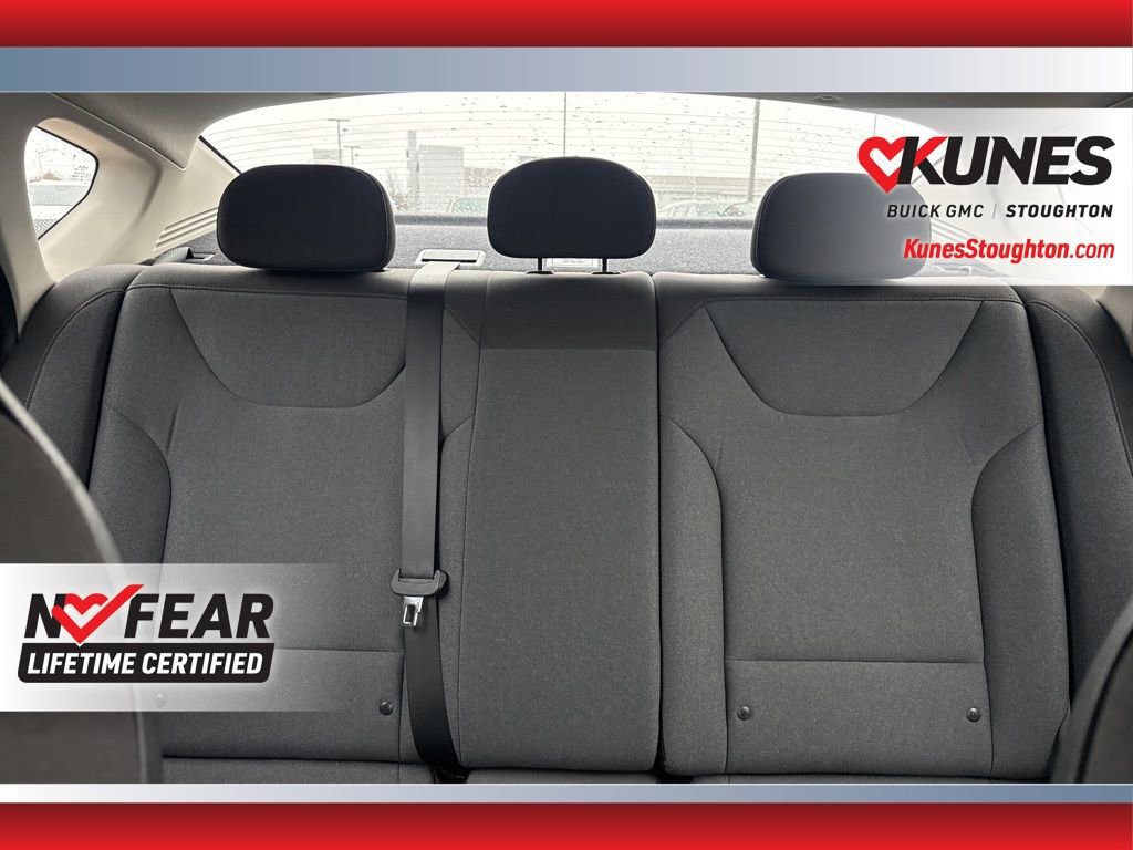 Used 2025 Kia K4 LXS image 35
