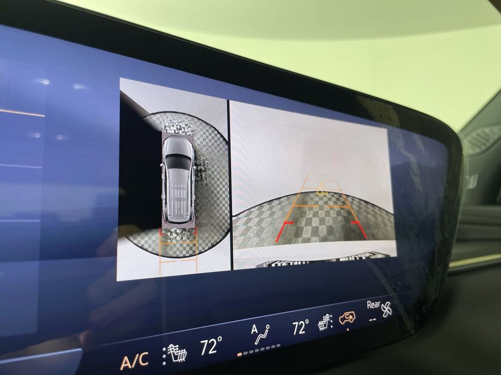 Used 2025 Buick Enclave Sport Touring image 14