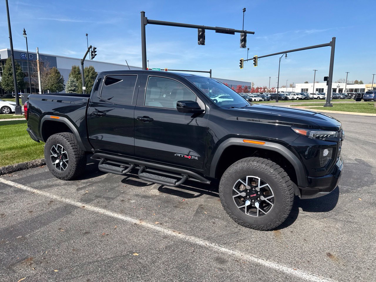 Used 2024 GMC Canyon AT4X AWD/4WD image 4