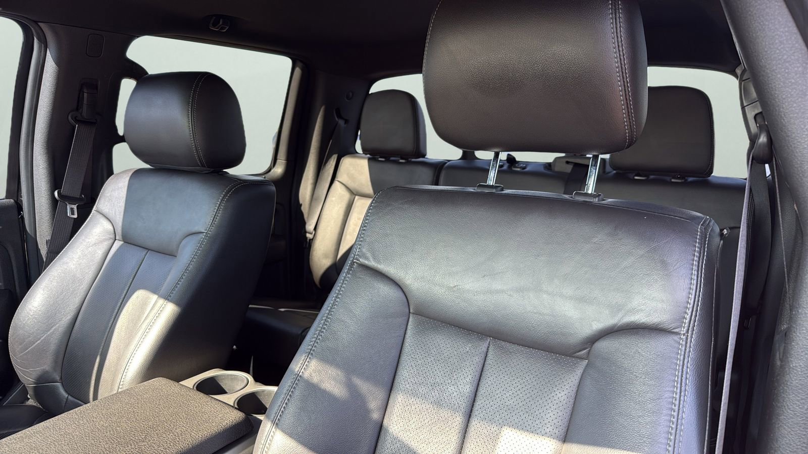 Used 2014 Ford F150 FX4 w/ Equipment Group 402A Luxury AWD/4WD image 8