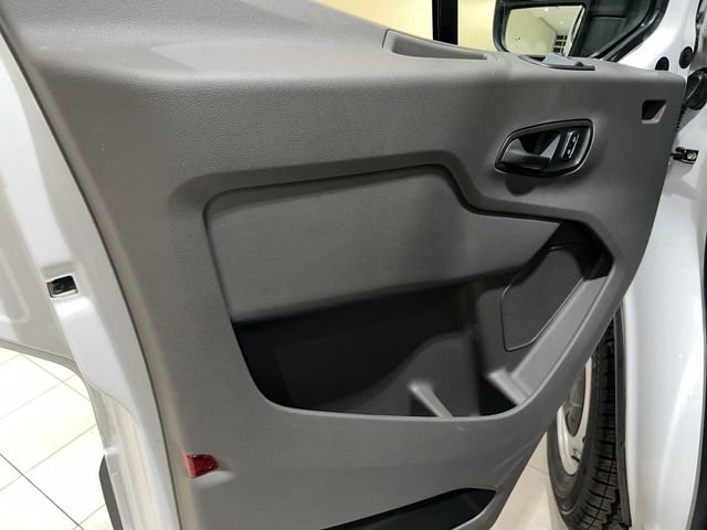 Used 2024 Ford Transit 150 Low Roof RWD image 18