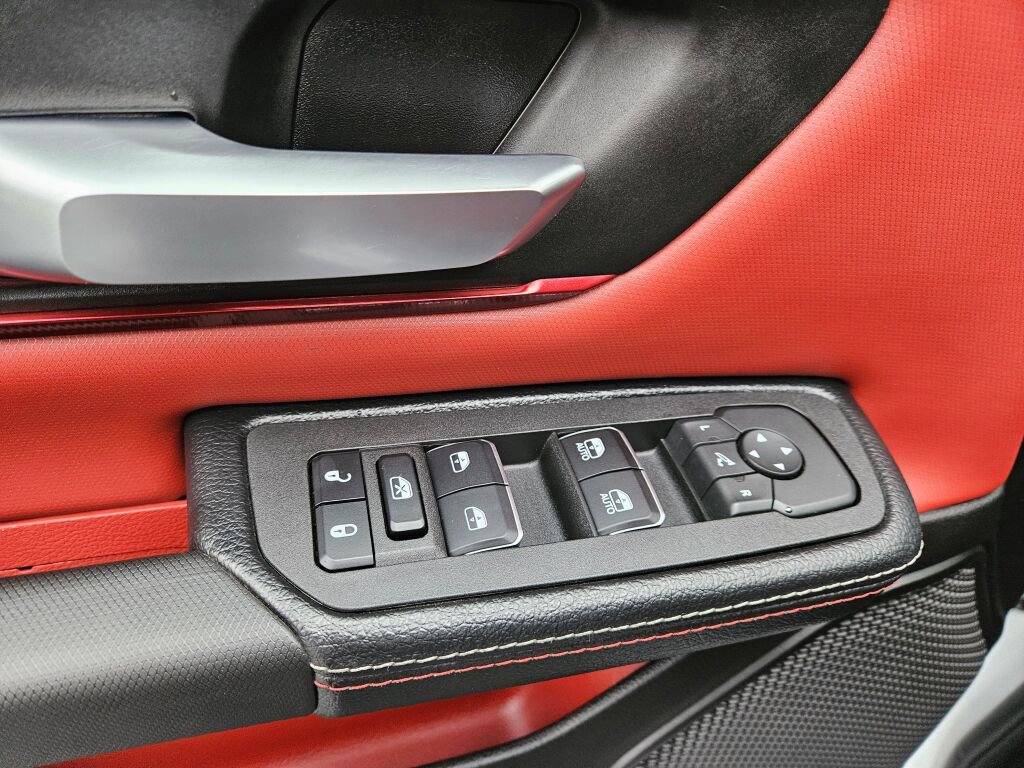 Used 2025 RAM 1500 Rebel image 18