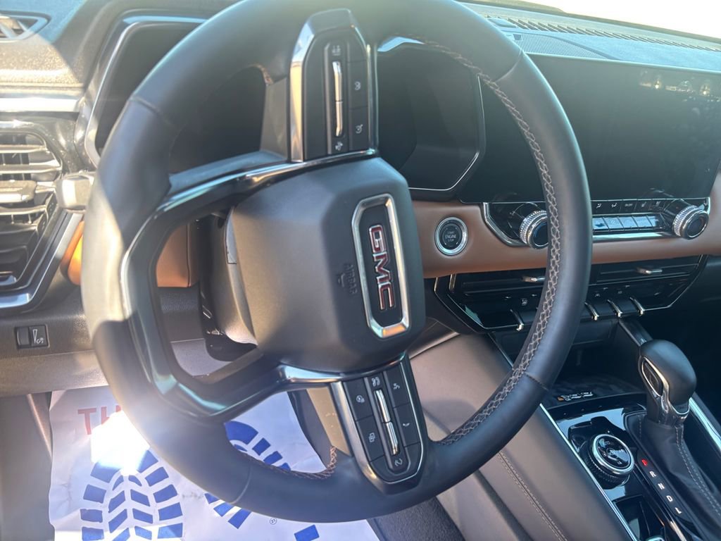 Certified 2024 GMC Canyon AT4 w/ AT4 Premium Package image 12