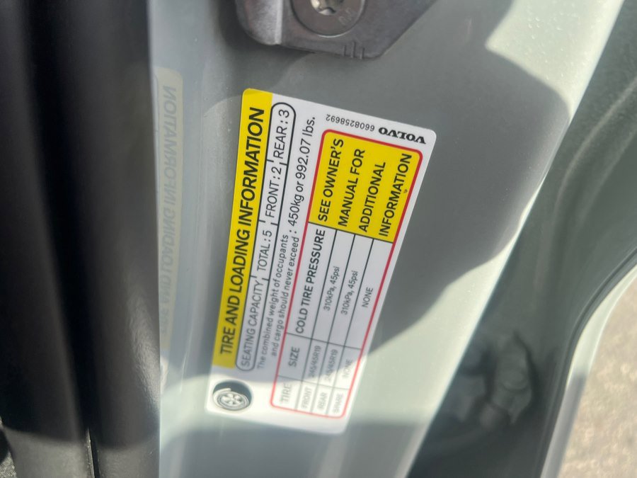 Used 2025 Volvo EX30 Ultra image 62