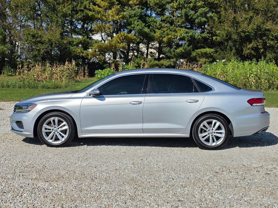 Used 2020 Volkswagen Passat 2.0T SE FWD image 8