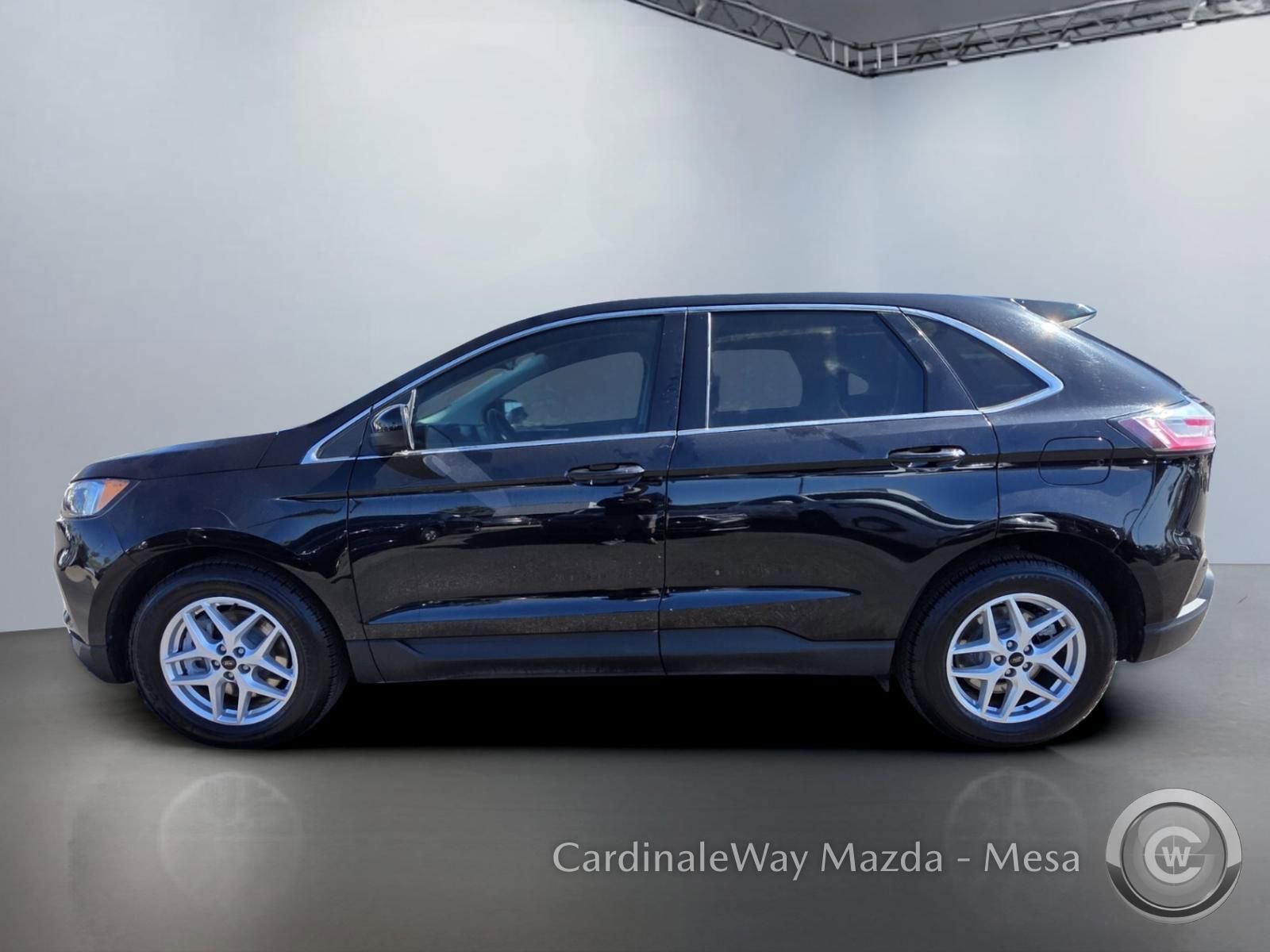 Used 2024 Ford Edge SEL AWD/4WD image 7