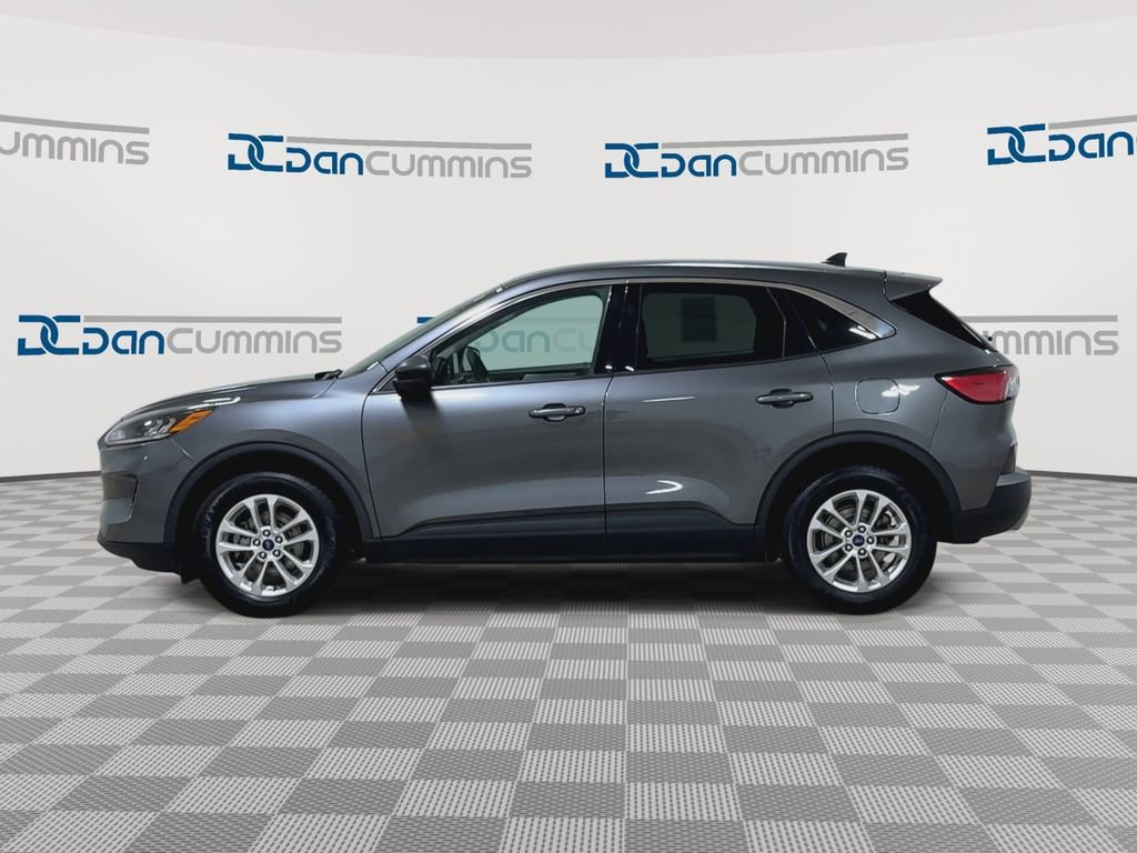 Used 2022 Ford Escape SE image 5
