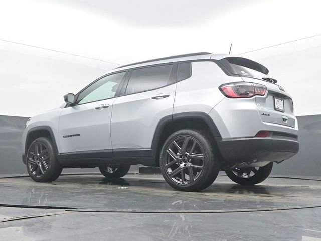 New 2026 Jeep Compass Latitude w/ Sun and Sound Group AWD/4WD image 48