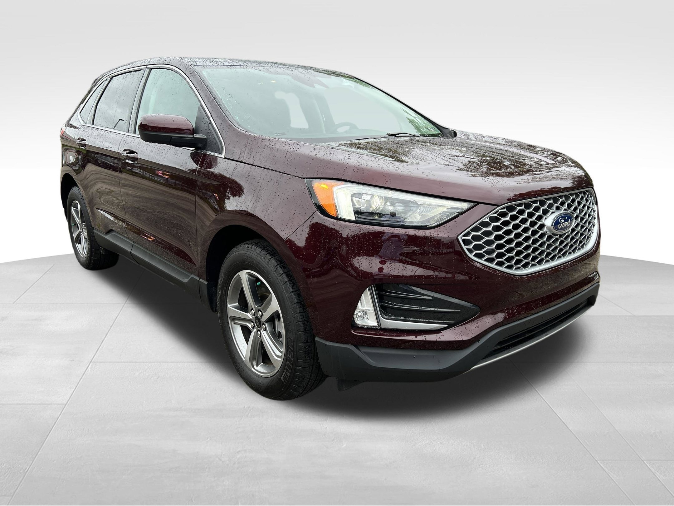 Used 2024 Ford Edge SEL w/ Convenience Package AWD/4WD image 4