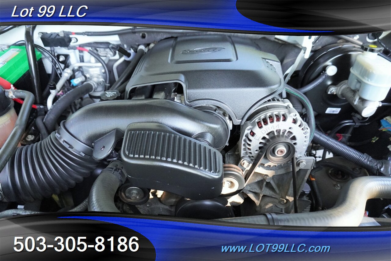 Used 2009 Chevrolet Suburban LT AWD/4WD image 20