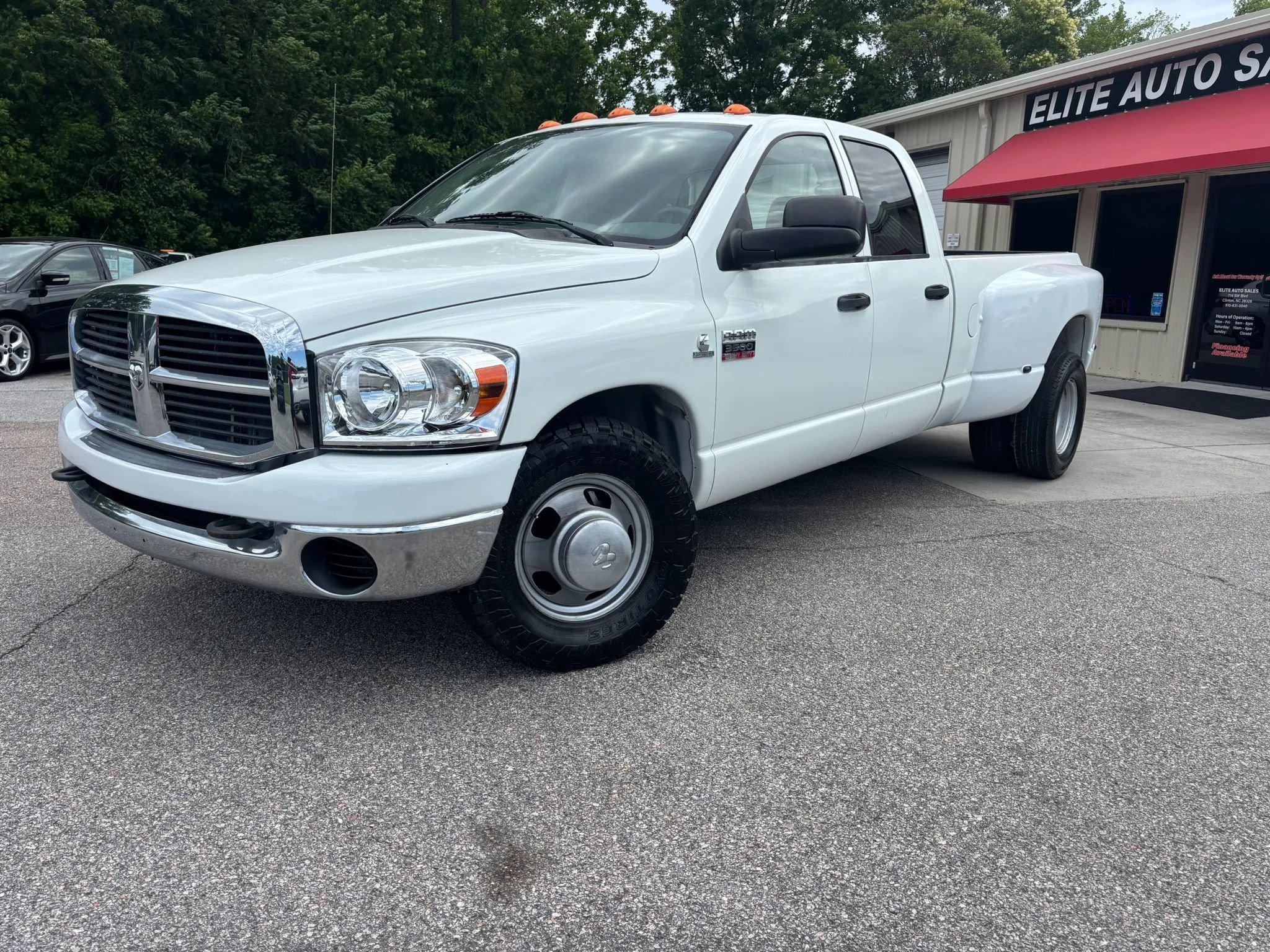 Used 2007 Dodge Ram 3500 Truck ST w/ Trailer Tow Group RWD image 3