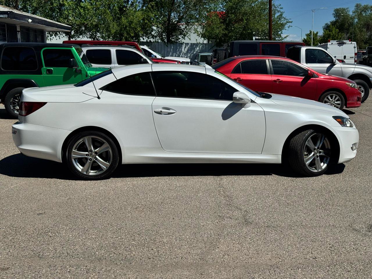 Used 2014 Lexus IS 250C w/ Luxury Package RWD image 9