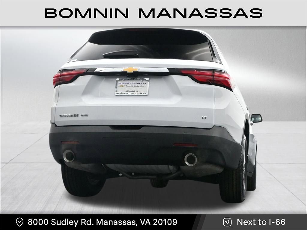 Used 2023 Chevrolet Traverse LT w/ Rear Camera Mirror Package AWD/4WD image 34