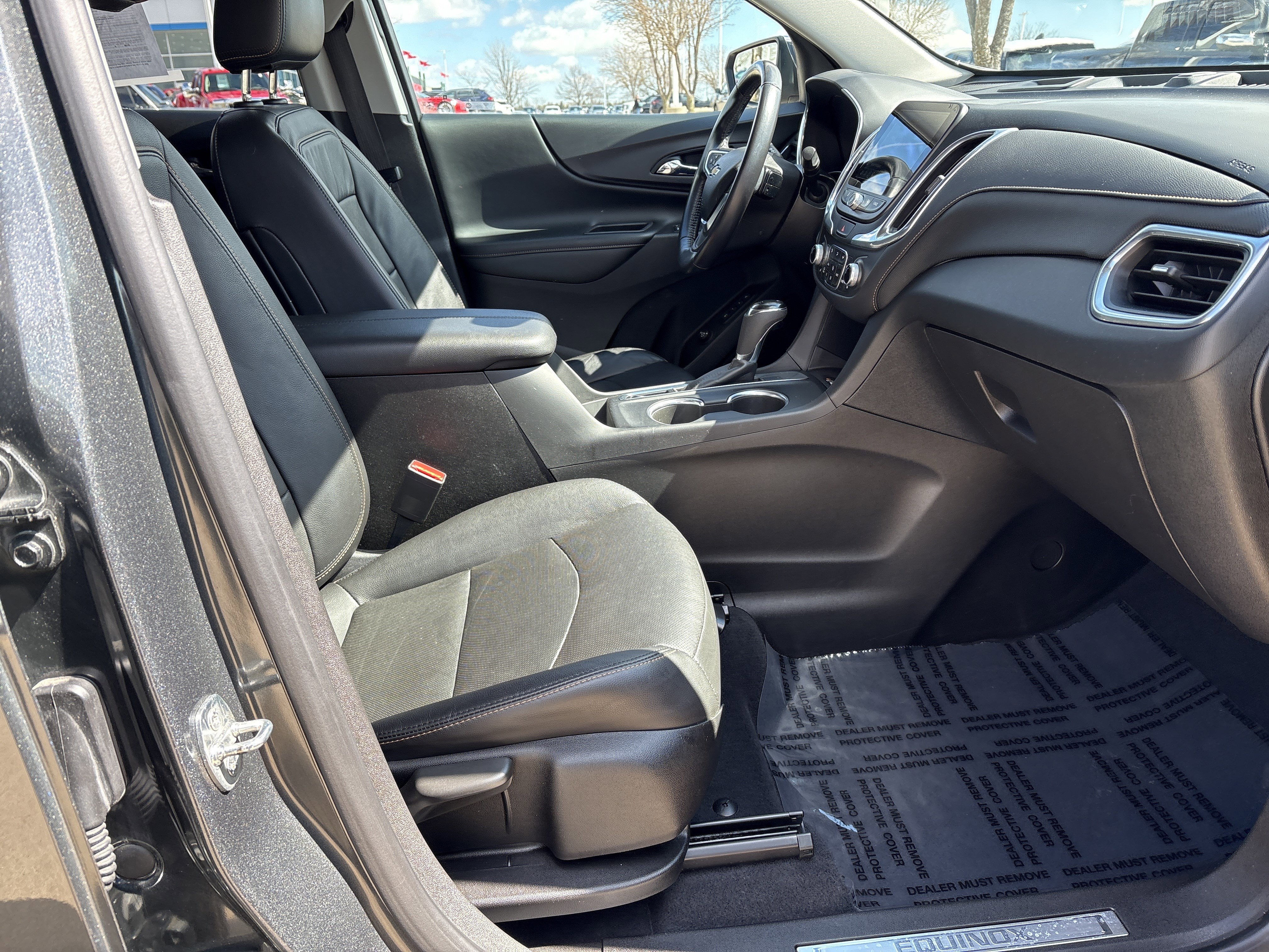 Used 2021 Chevrolet Equinox Premier image 18