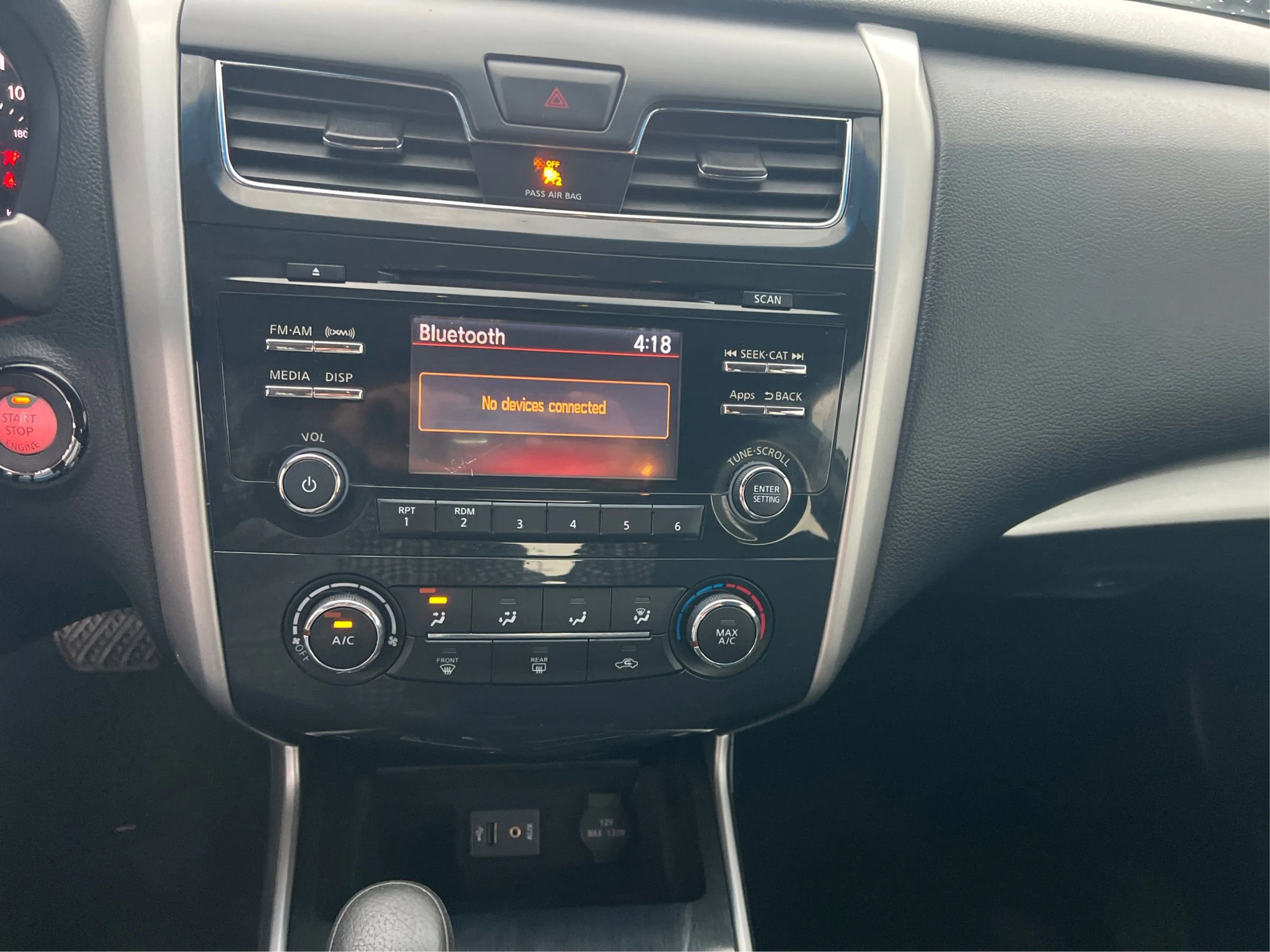 Used 2014 Nissan Altima 2.5 S w/ Sport Value Package FWD image 15