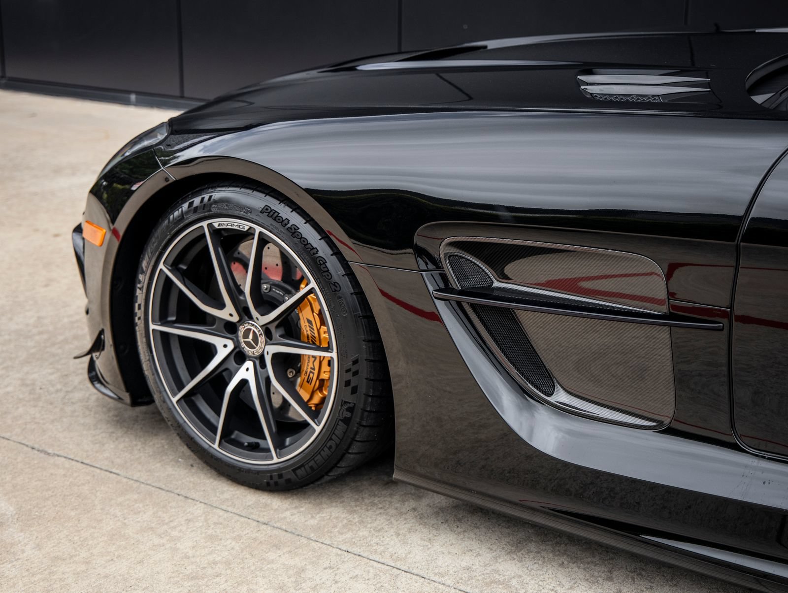 Used 2014 Mercedes-Benz SLS AMG Black Series image 19