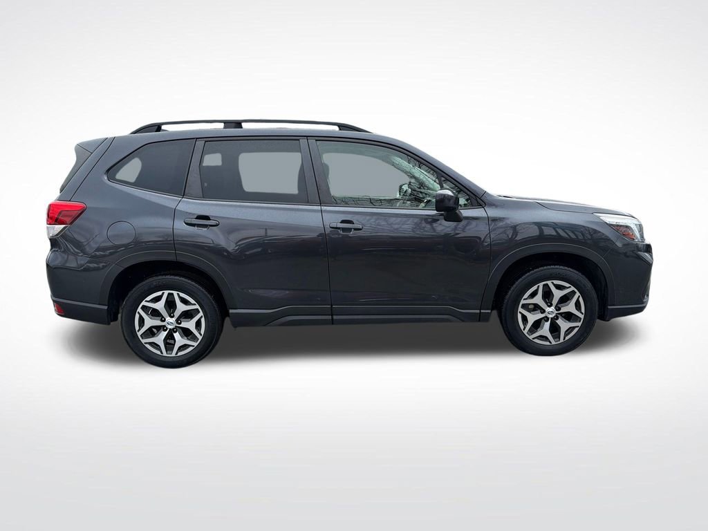 Used 2019 Subaru Forester Premium image 19