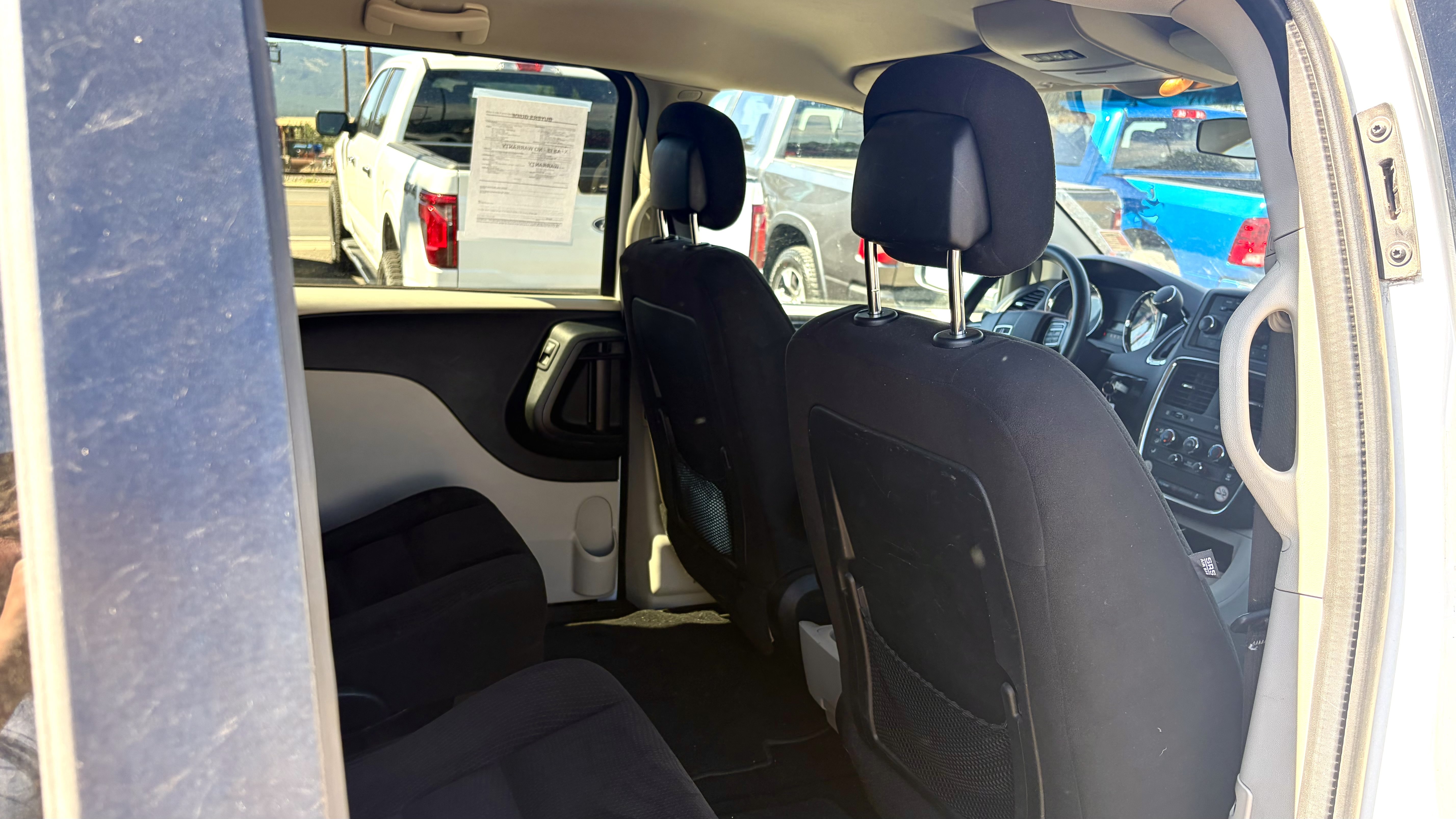 Used 2015 Dodge Grand Caravan SXT FWD image 15