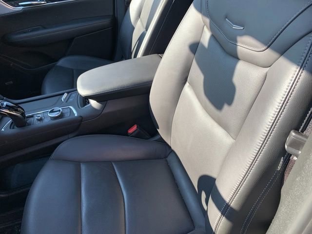 Used 2024 Cadillac XT6 Premium Luxury w/ LPO, Floor Liner Package image 7
